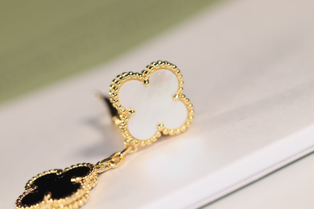 [Radiant Gem]¯CLOVER EARRINGS GOLD ONYX MOP 3 MOTIF