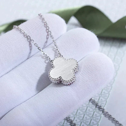 [Radiant Gem]¯CLOVER  15MM DIAMOND LASER NECKLACE SILVER