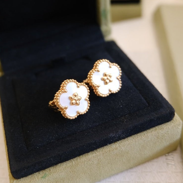 [Radiant Gem]¯LUCKY PINK GOLD WHITE MOP EARRINGS