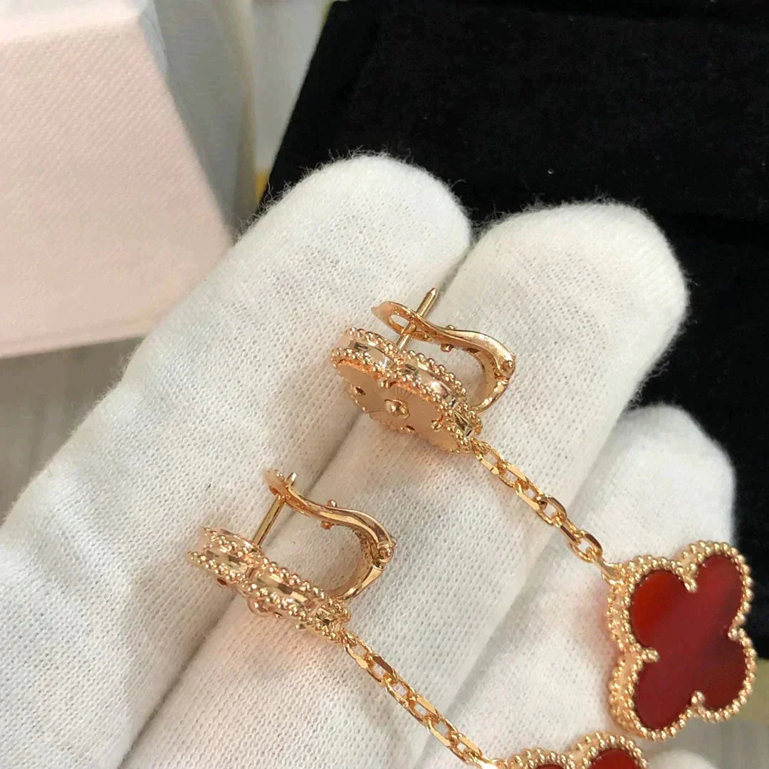 [Radiant Gem]¯CLOVER 2 MOTIF  LASER CARNELIAN EARRINGS