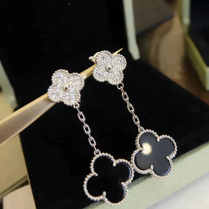 [Radiant Gem]¯CLOVER 2 MOTIFS  DIAMOND ONYX EARRINGS SILVER