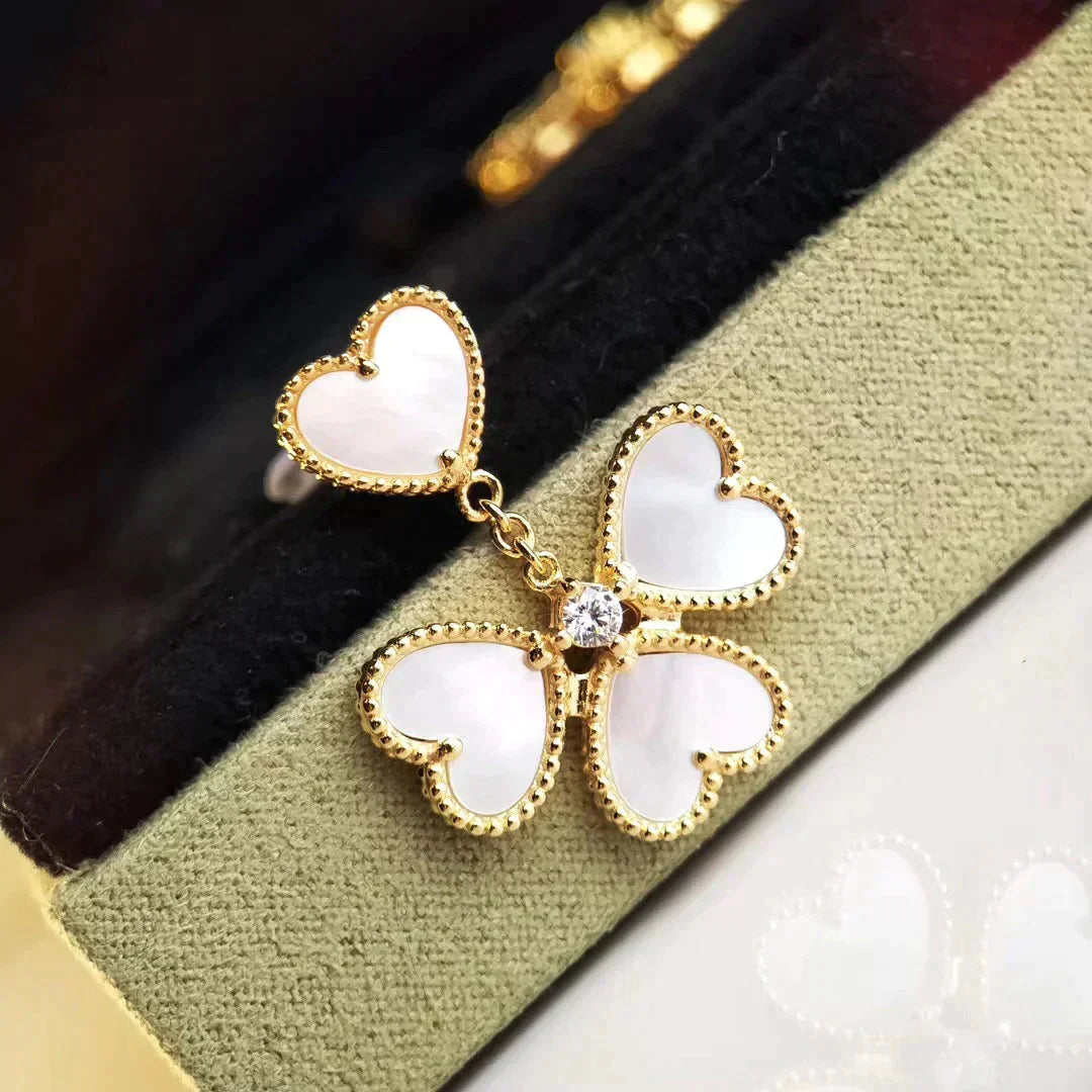 [Radiant Gem]¯CLOVER SWEET WHITE MOP EARRINGS
