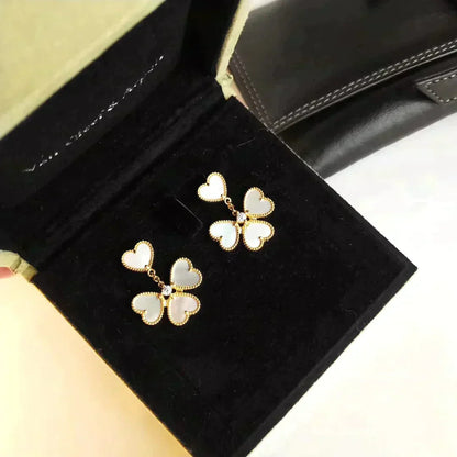 [Radiant Gem]¯CLOVER SWEET WHITE MOP EARRINGS