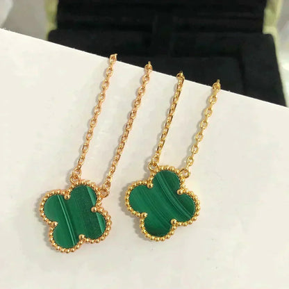 [Radiant Gem]¯CLOVER 15MM MALACHITE SINGLE FLOWER  NECKLACE