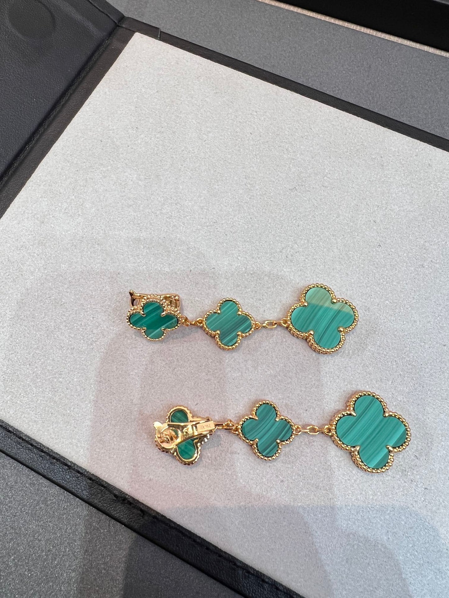 [Radiant Gem]¯CLOVER MALACHITE 3 MOTIFS GOLD