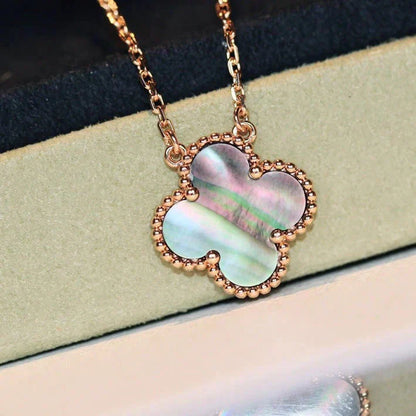[Radiant Gem]¯CLOVER 15MM  GRAY MOTHER OF PEARL NECKLACE
