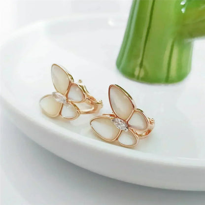 [Radiant Gem]¯BUTTERFLY MOP DIAMOND EARRINGS
