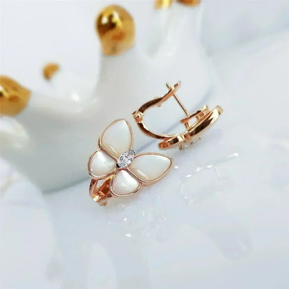 [Radiant Gem]¯BUTTERFLY MOP DIAMOND EARRINGS