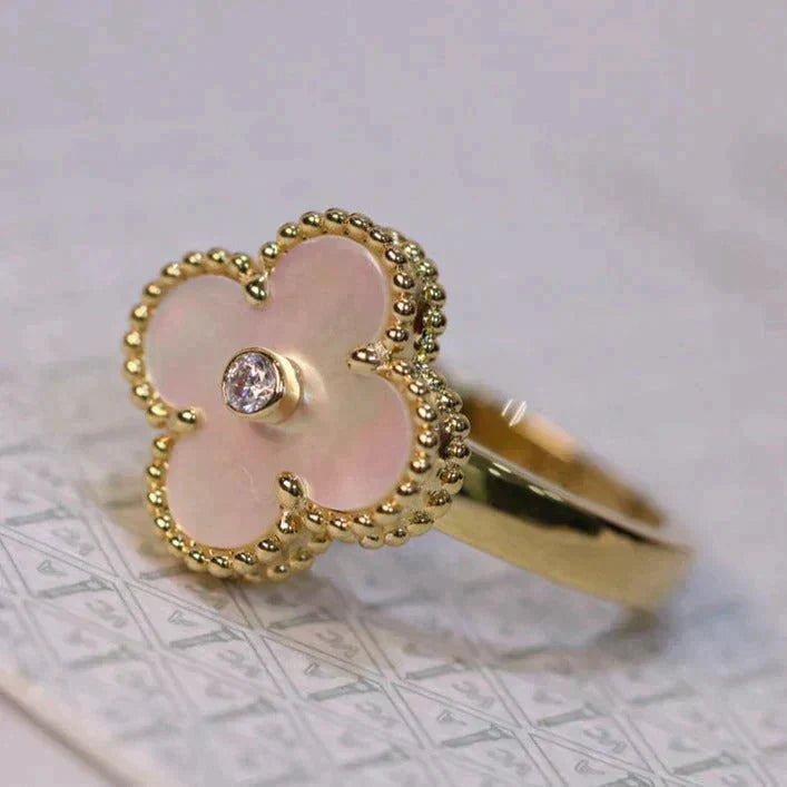 [Radiant Gem]¯CLOVER PINK MOP RING GOLD DIAMOND