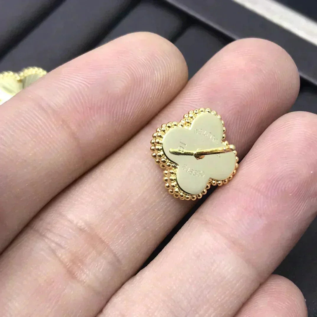 [Radiant Gem]¯CLOVER MINI 9.5MM LASER EARRINGS