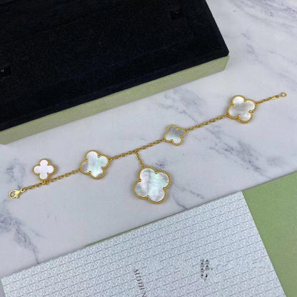 [Radiant Gem]¯MAGIC CLOVER MOP GOLD BRACELET 5 MOTIFS