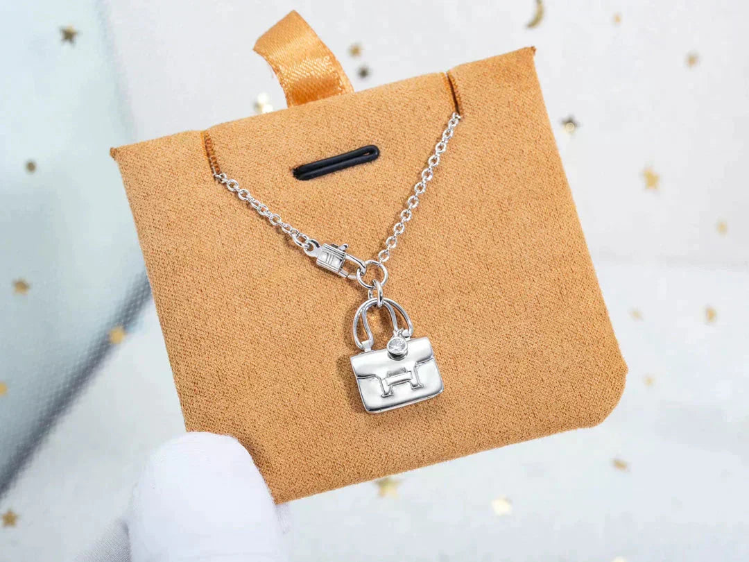 [Radiant Gem]¯AMULETTE PEDANT SILVER NECKLACE