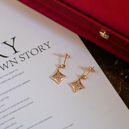[Radiant Gem]¯STAR DIAMONDS EARRINGS GOLD