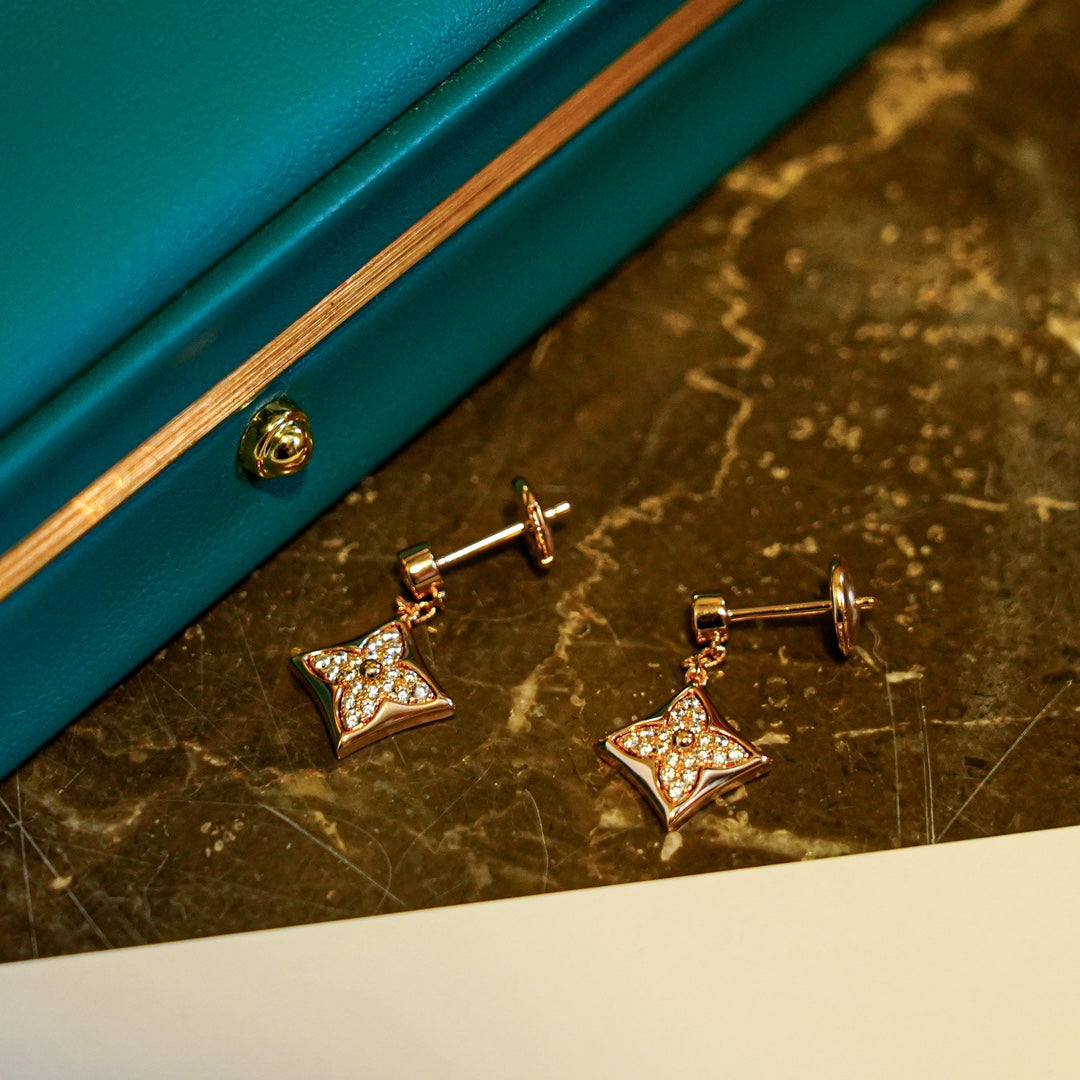 [Radiant Gem]¯STAR DIAMONDS EARRINGS GOLD