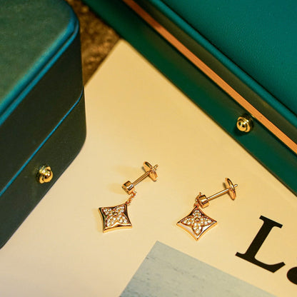 [Radiant Gem]¯STAR DIAMONDS EARRINGS GOLD