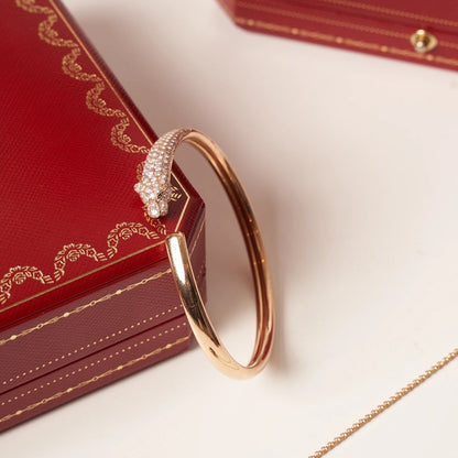 [Radiant Gem]¯PANTHERE ROSE GOLD DIAMOND OPEN BRACELET