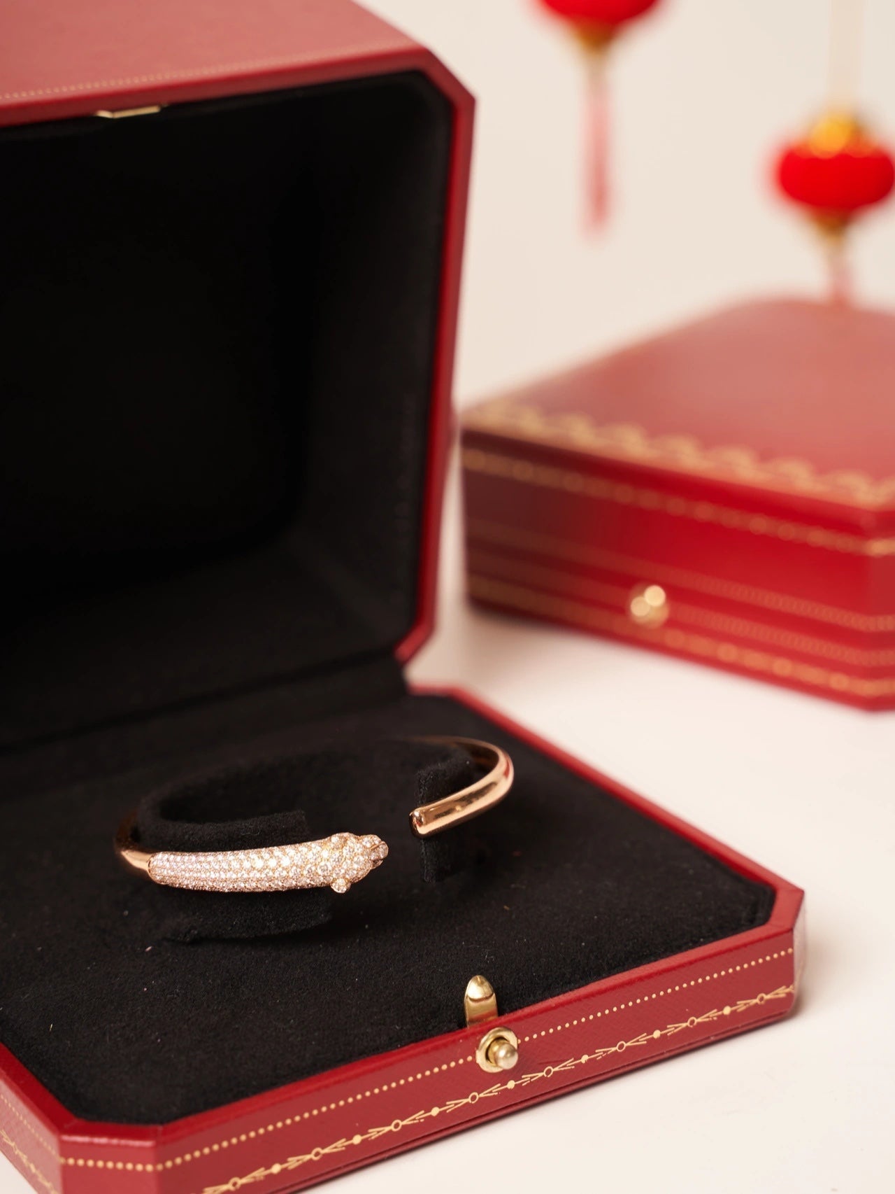 [Radiant Gem]¯PANTHERE ROSE GOLD DIAMOND OPEN BRACELET