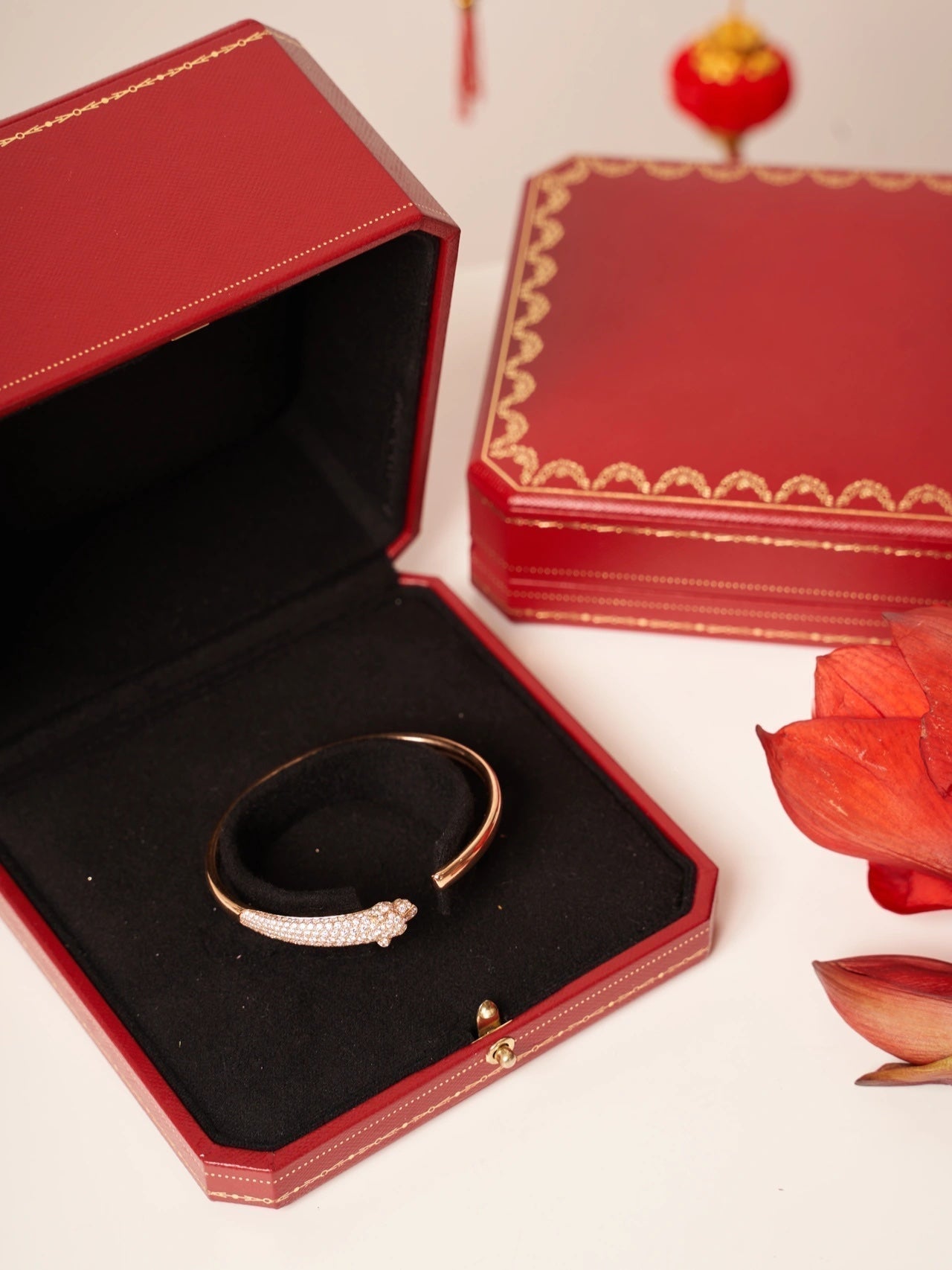 [Radiant Gem]¯PANTHERE ROSE GOLD DIAMOND OPEN BRACELET
