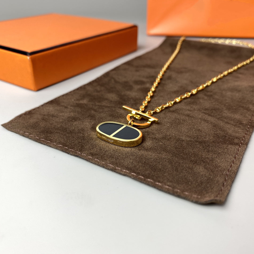 [Radiant Gem]¯CHAINE VERSO BLACK CERAMIC NECKLACE