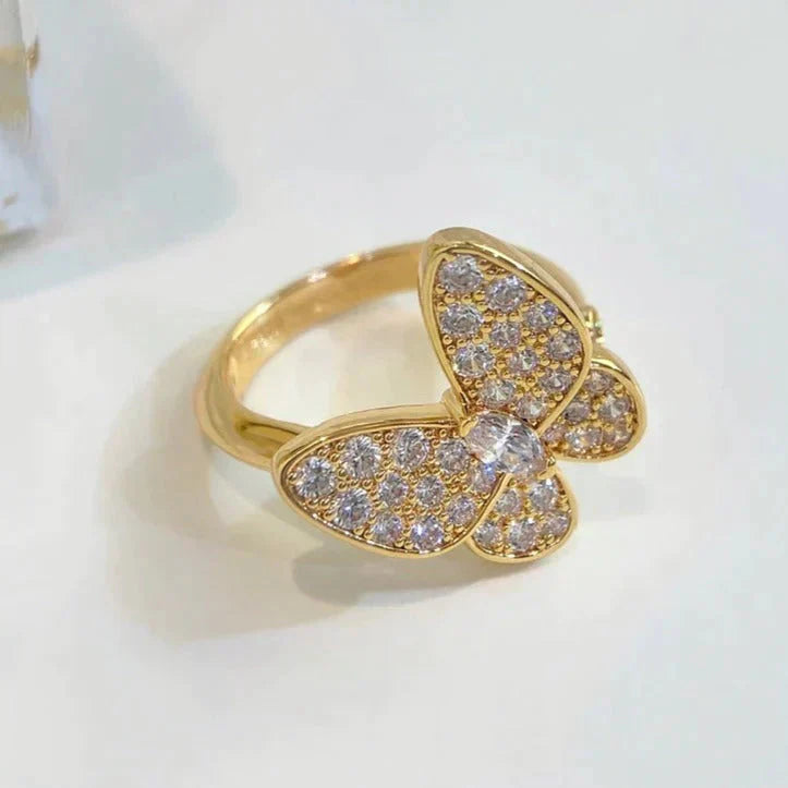 [Radiant Gem]¯BUTTERFLY DIAMOND RING