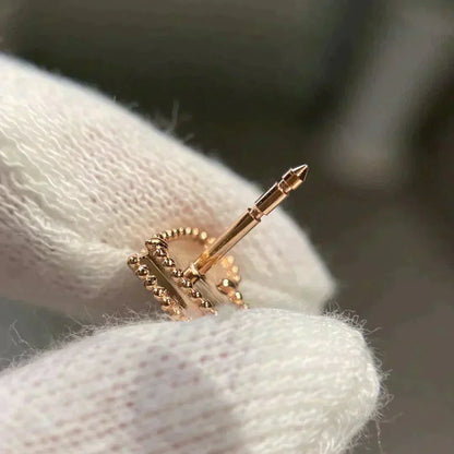 [Radiant Gem]¯HEART CARNELIAN STUD EARRINGS
