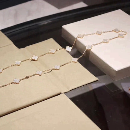 [Radiant Gem]¯CLOVER 20 MOTIFS WHITE MOP NECKLACE