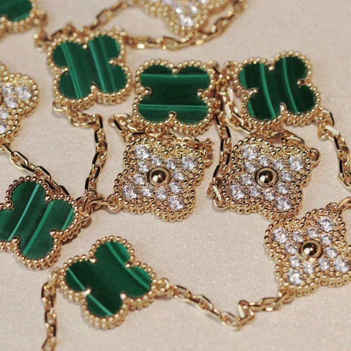 [Radiant Gem]¯CLOVER 20 MOTIFS MALACHITE DIAMOND NECKLACE