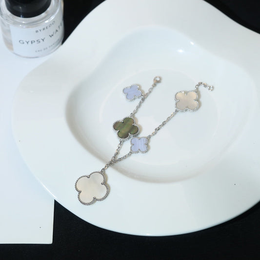 [Radiant Gem]¯CLOVER BRACELET 5 MOTIFS MOP CHALCEDONY SILVER