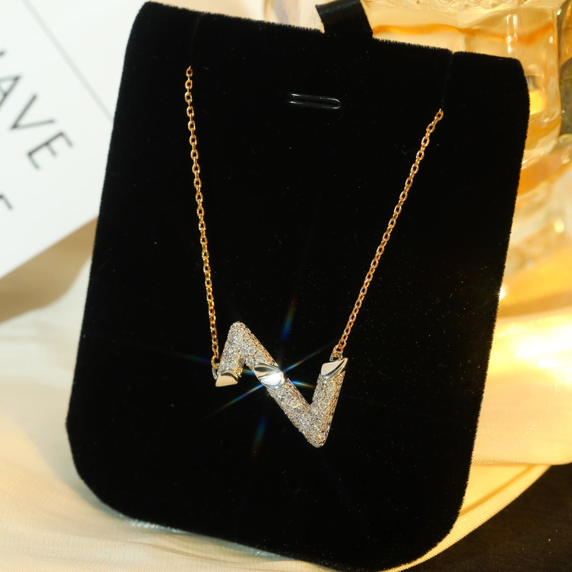 [Radiant Gem]¯VOLT SILVER DIAMOND PEDANT NECKLACE