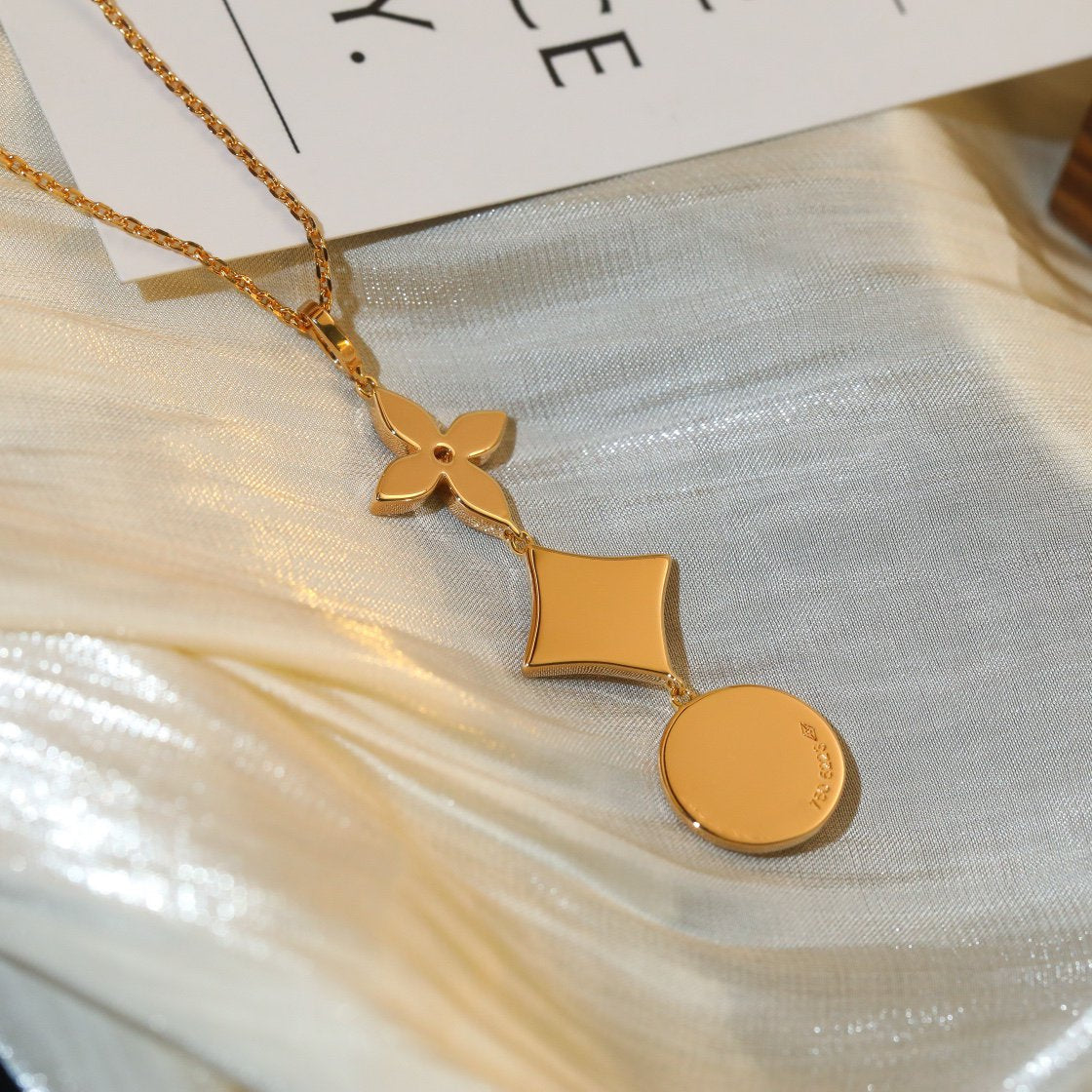 [Radiant Gem]¯STAR AND SUN DIAMOND PINK GOLD NECKLACE