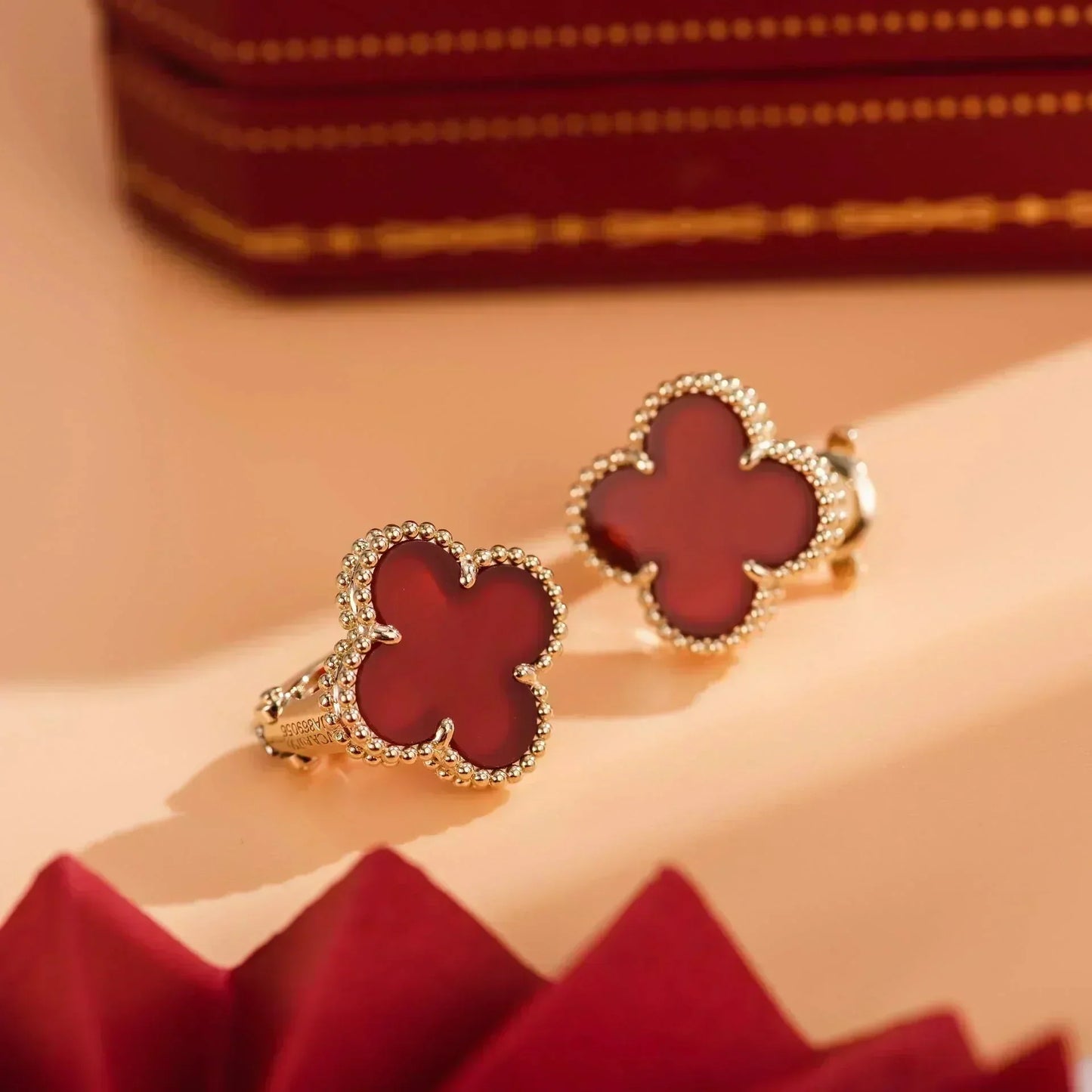 [Radiant Gem]¯CLOVER MEDIUM 1 MOTIFS CARNELIAN  EARRINGS