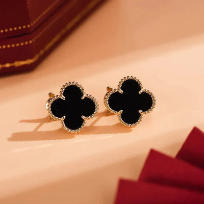 [Radiant Gem]¯CLOVER MEDIUM 1 MOTIFS  ONYX STUD EARRINGS