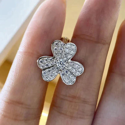 [Radiant Gem]¯CLOVER COMOS DIAMOND EARRINGS SILVER