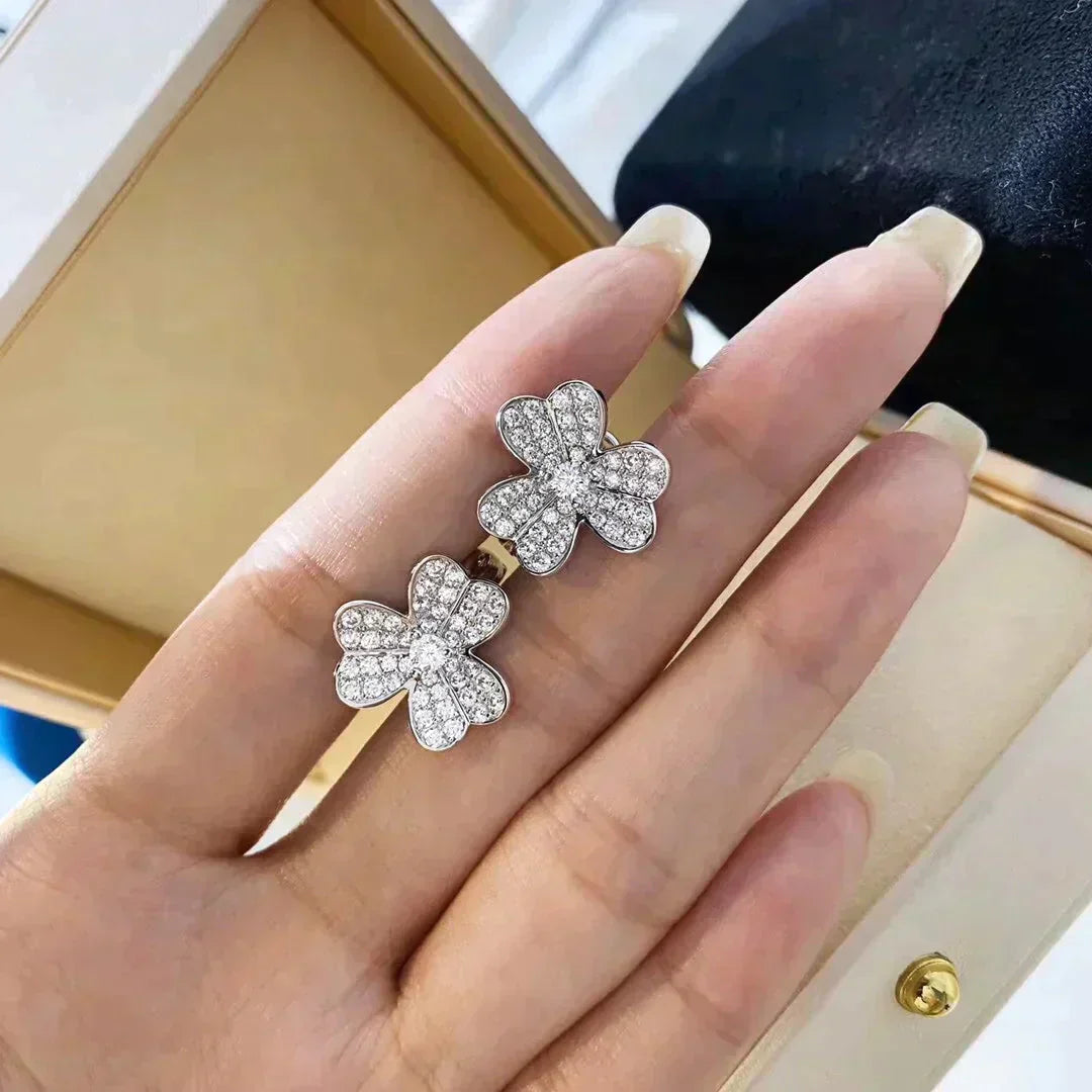 [Radiant Gem]¯CLOVER COMOS DIAMOND EARRINGS SILVER