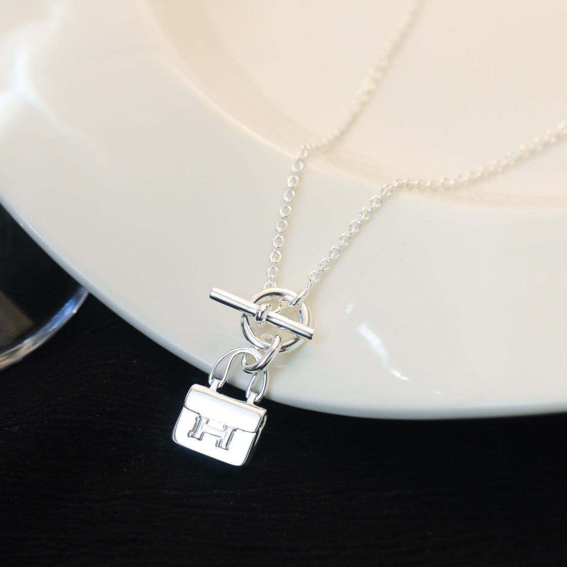 [Radiant Gem]¯POP H PEDANT SILVER NECKLACE