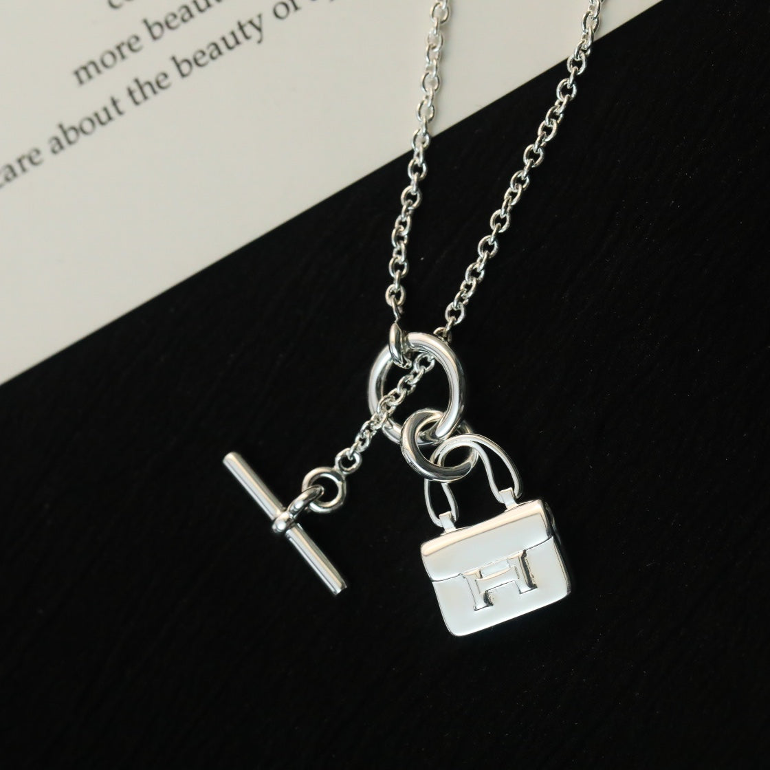 [Radiant Gem]¯POP H PEDANT SILVER NECKLACE