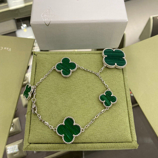 [Radiant Gem]¯CLOVER 5 MOTIFS SIVLER MALACHITE BRACELET