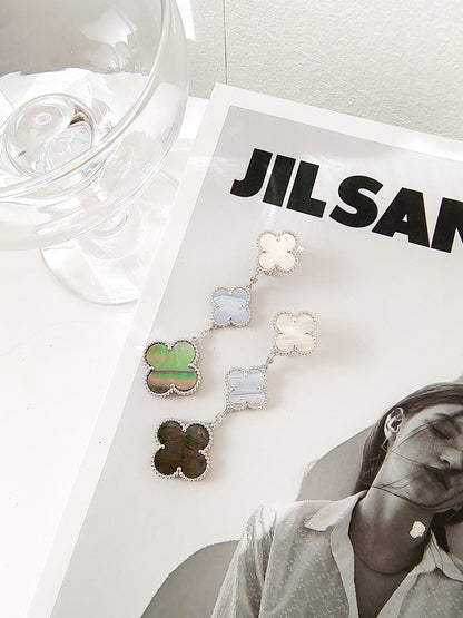 [Radiant Gem]¯CLOVER 3 MOTIFS CHALCEDONY DARK MOP SILVER EARRINGS