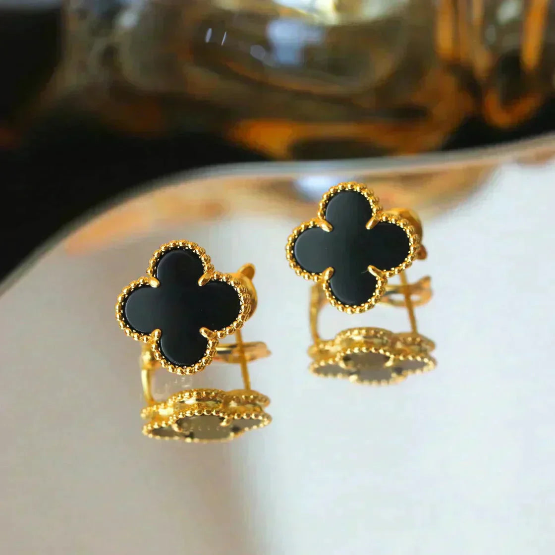 [Radiant Gem]¯CLOVER MEDIUM 1 MOTIFS  ONYX STUD EARRINGS