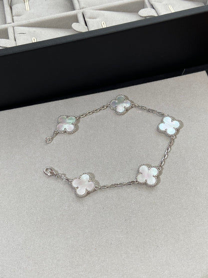 [Radiant Gem]New CLOVER WHITE PEARL MOP 5 MOTIF BRACELET COLLECTION