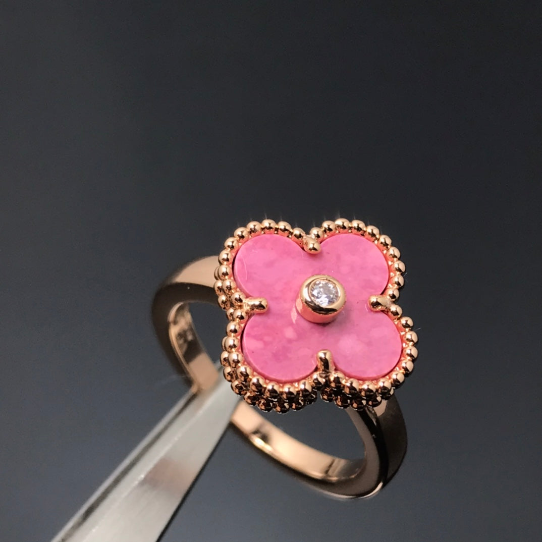[Radiant Gem]¯CLOVER RHODONITE ROSE GOLD RING