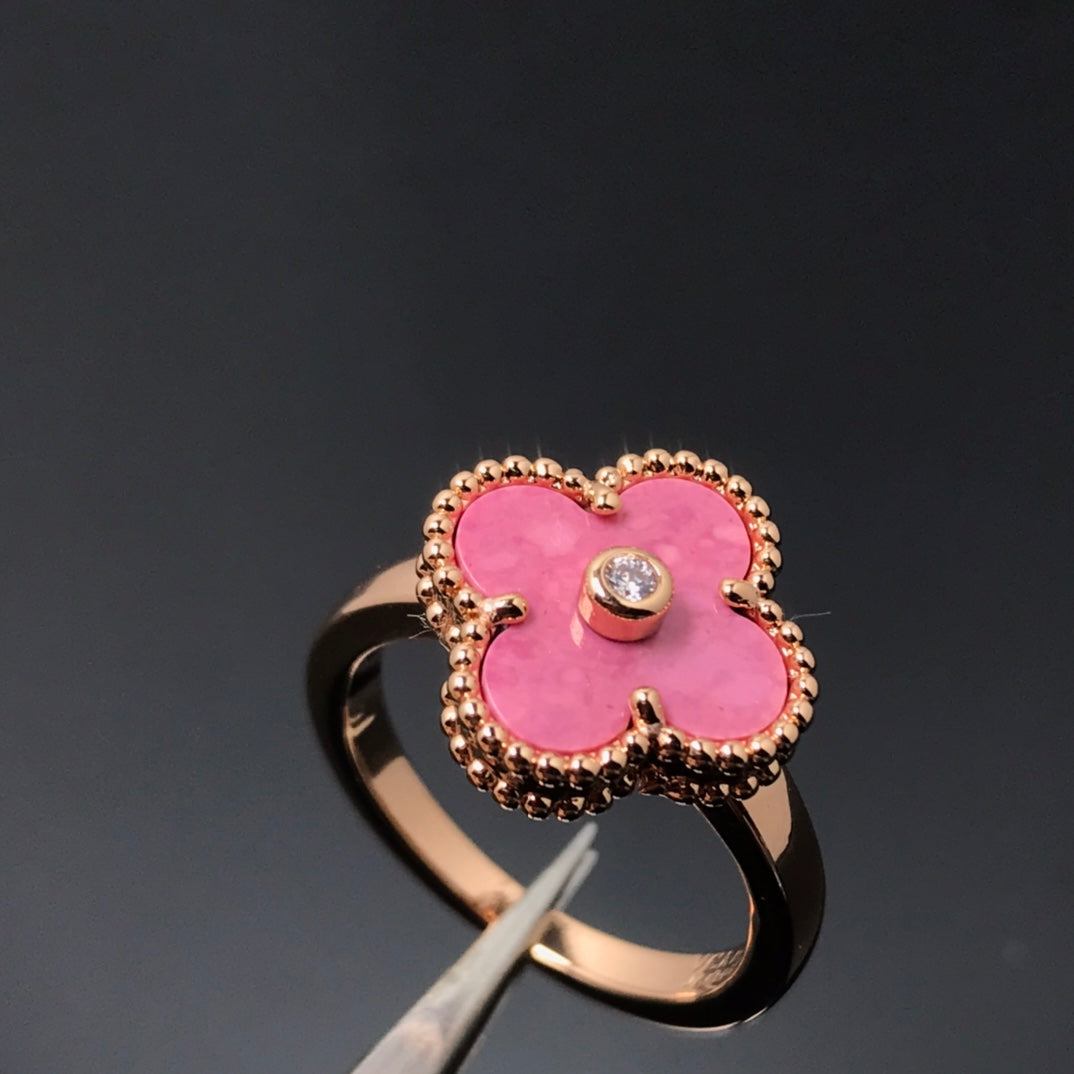 [Radiant Gem]¯CLOVER RHODONITE ROSE GOLD RING