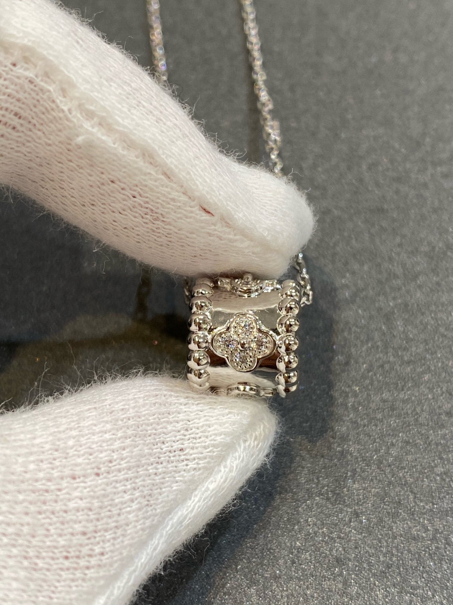 [Radiant Gem]¯PERLEE PEDANT SIVLER DIAMOND NECKLACE