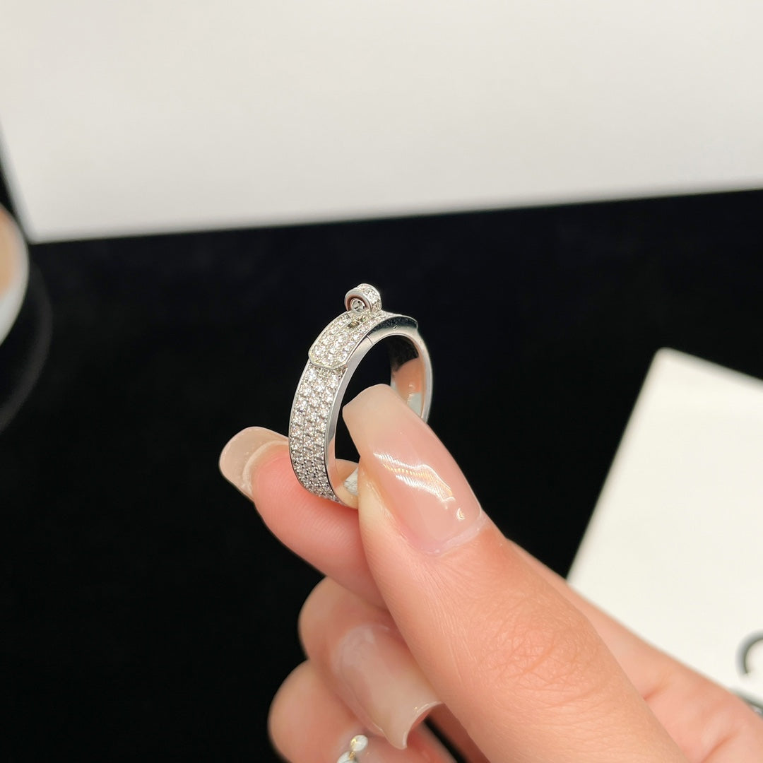 [Radiant Gem]¯KELLY SILVER DIAMOND RING