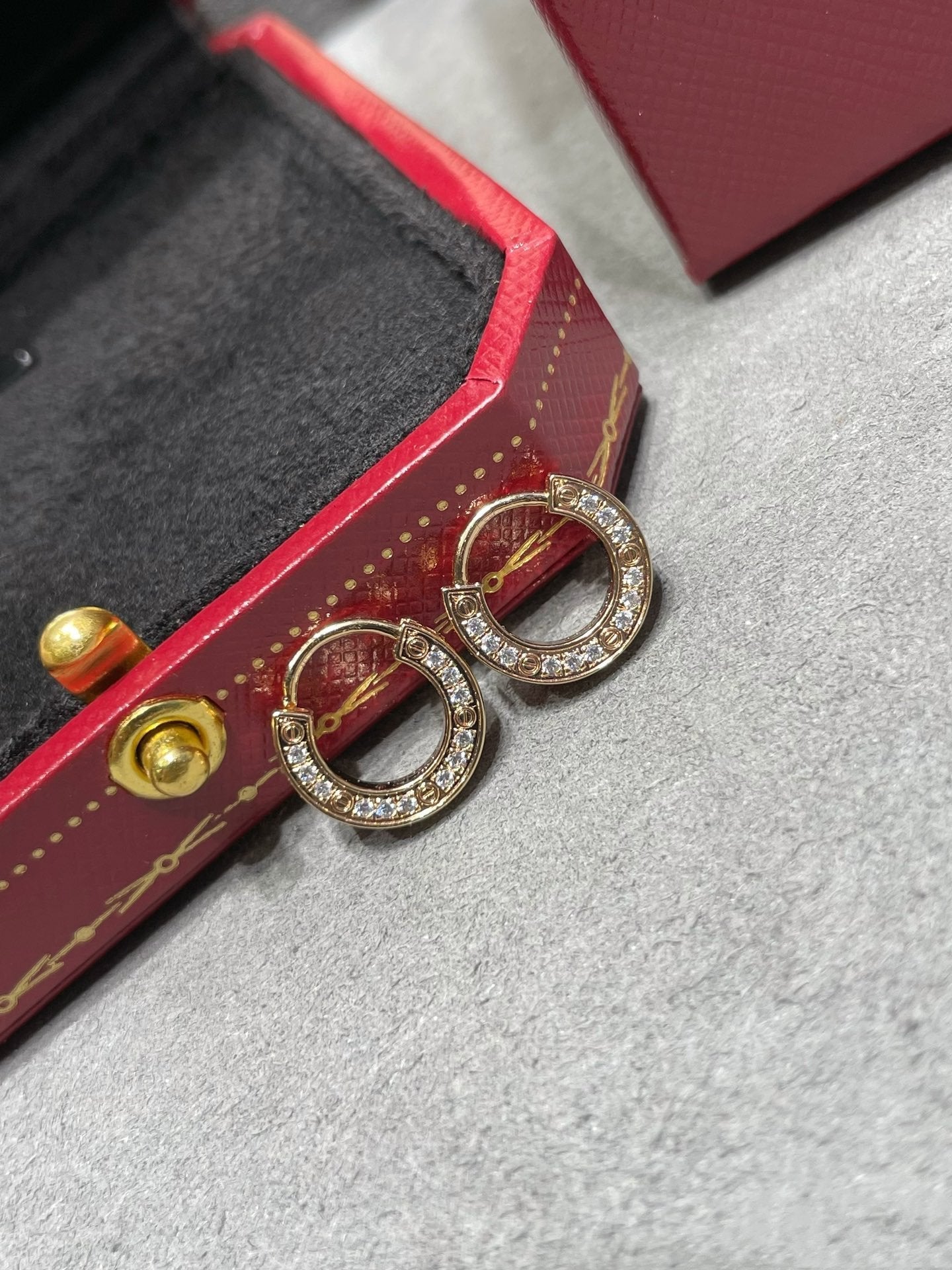 [Radiant Gem]¯LOVE DIAMOND EARRINGS
