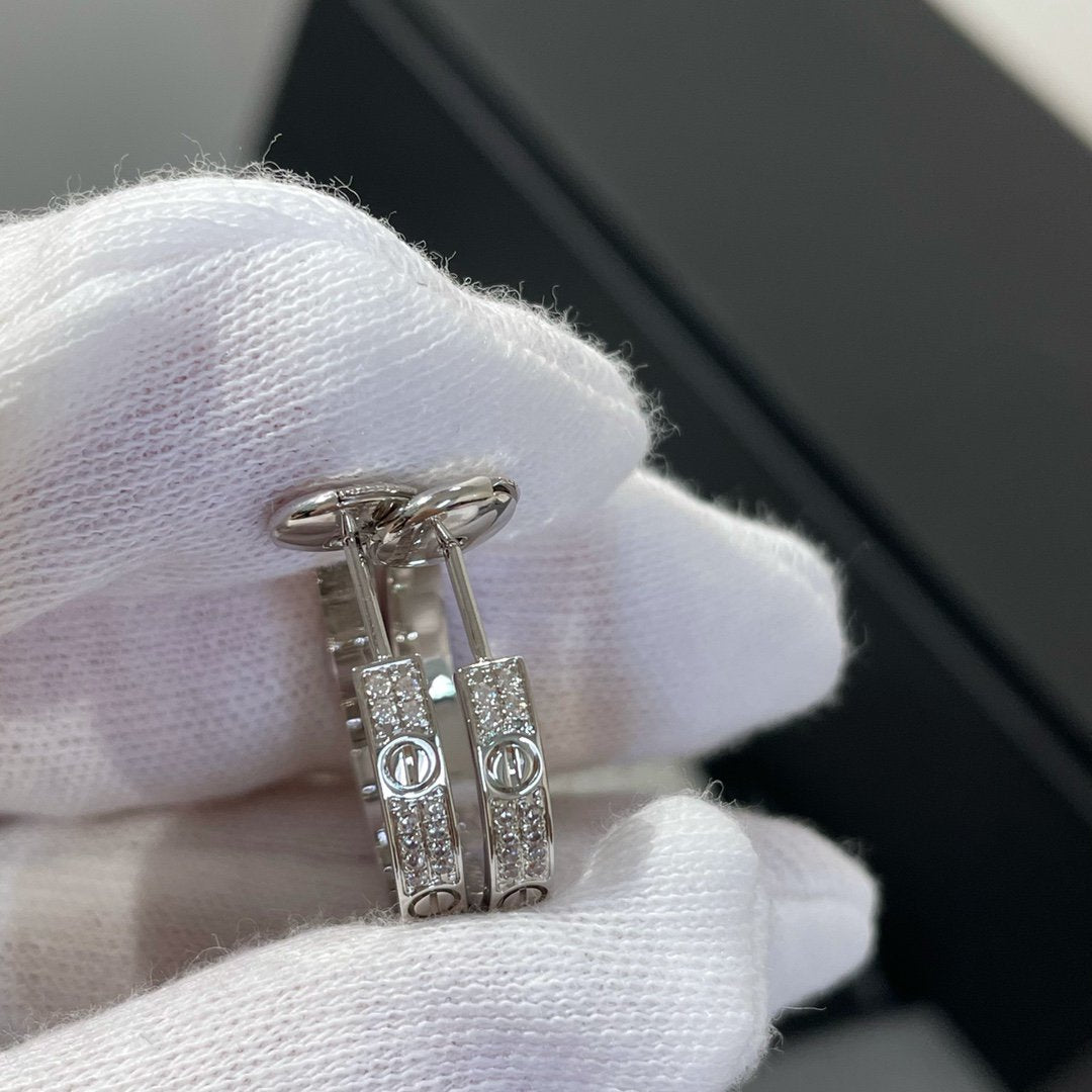 [Radiant Gem]¯LOVE DIAMOND SILVER HOOP EARRINGS