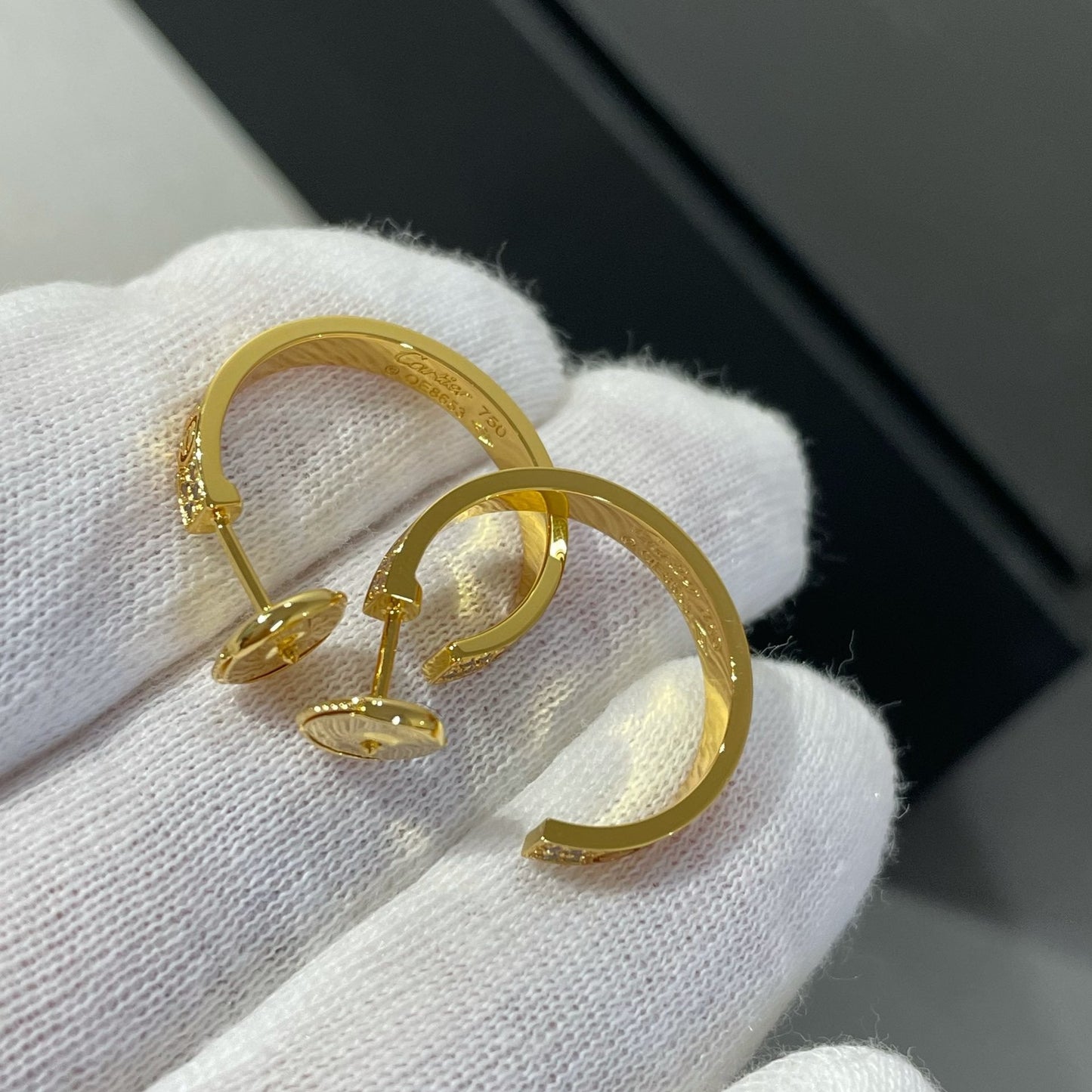 [Radiant Gem]¯LOVE DIAMOND GOLD HOOP EARRINGS