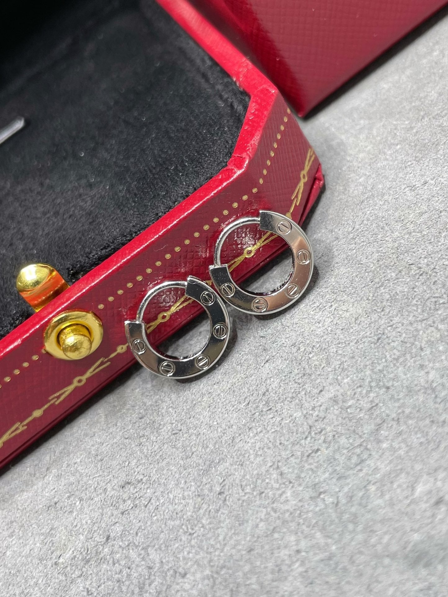 [Radiant Gem]¯LOVE MINI EARRINGS