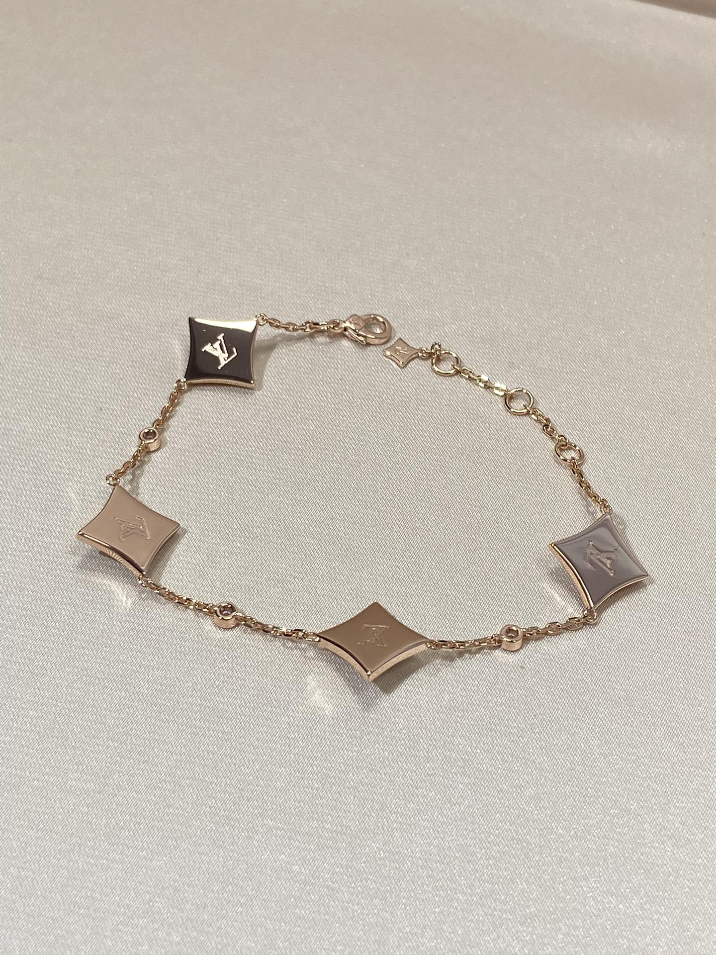 [Radiant Gem]¯STAR 4 MOTIF MOP DIAMOND PINK GOLD BRACELET