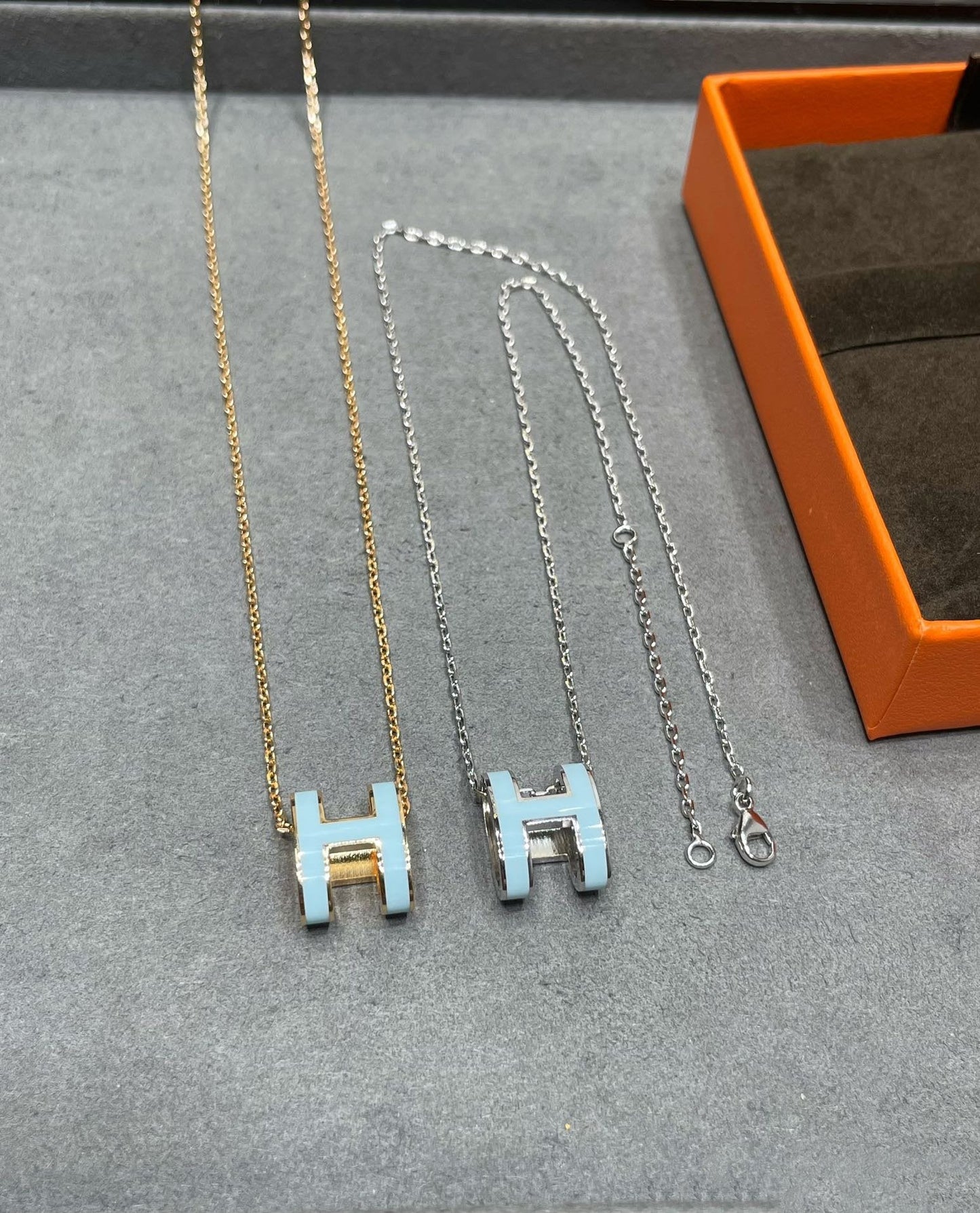[Radiant Gem]¯POP H SKY BLUE NECKLACE